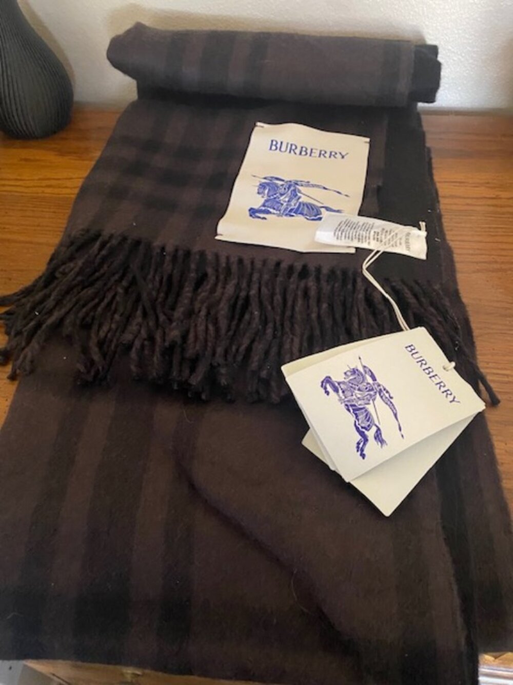 Burberry wool scarf